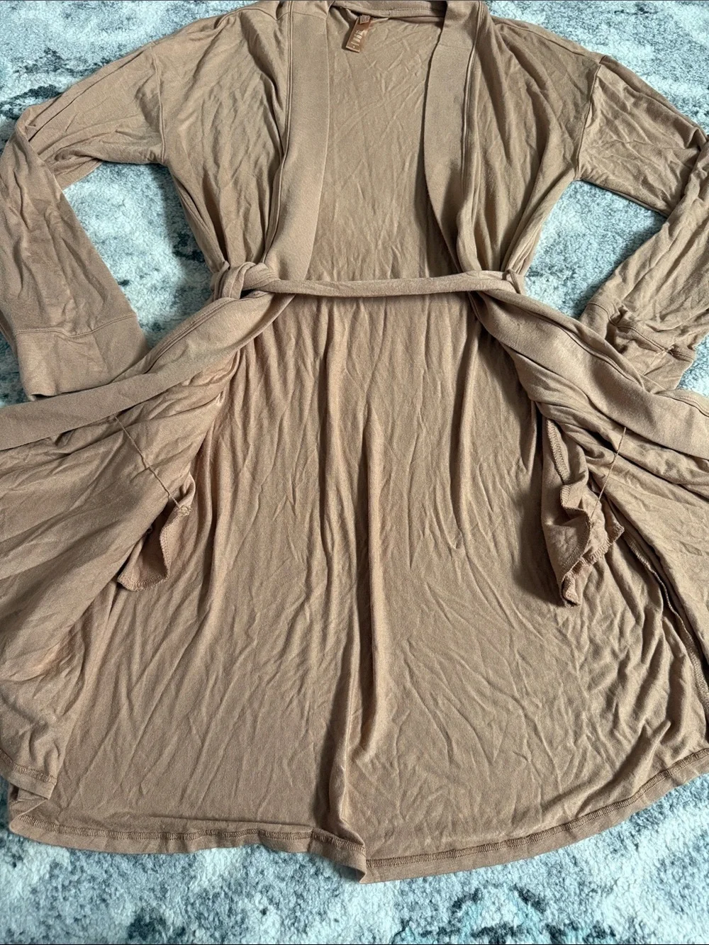 Skims Bathrobe Size Small - Picture 5 of 7